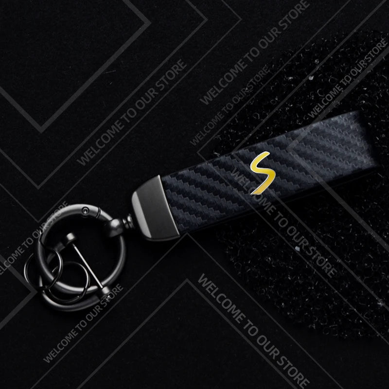 1PCS Car Keychain SE Plug S Logo For Mini Cooper S JCW R53 R55 F54 F55 F56 Widget Ornaments Metal Carbon Fiber Leather Key Chain