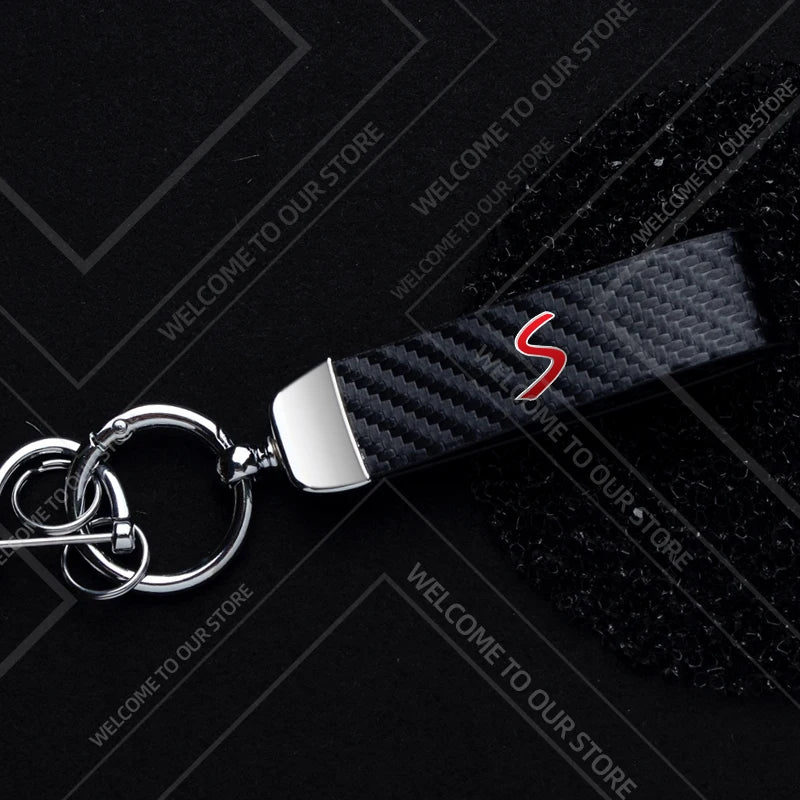 1PCS Car Keychain SE Plug S Logo For Mini Cooper S JCW R53 R55 F54 F55 F56 Widget Ornaments Metal Carbon Fiber Leather Key Chain